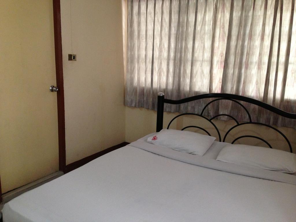 Traveller Inn Hotel Chiang Mai Rum bild