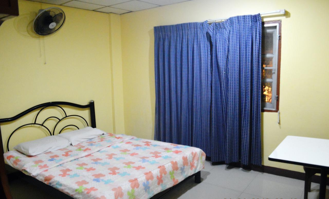 Traveller Inn Hotel Chiang Mai Exteriör bild